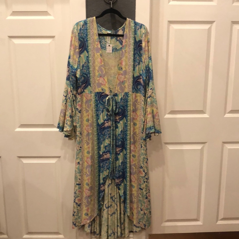 Aratta Kimono